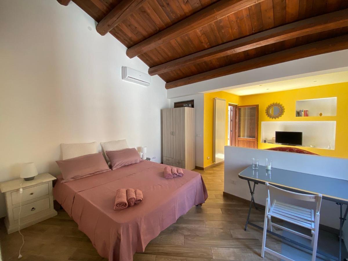 Monolocale Sant'Andrea Apartment Палермо Екстериор снимка